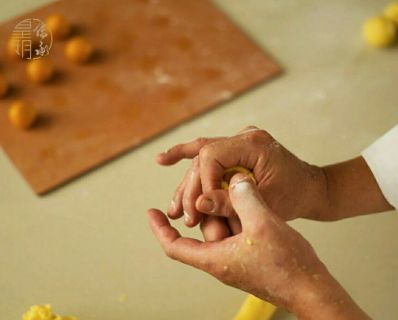 买到假月饼赔多少,卖月饼被骗