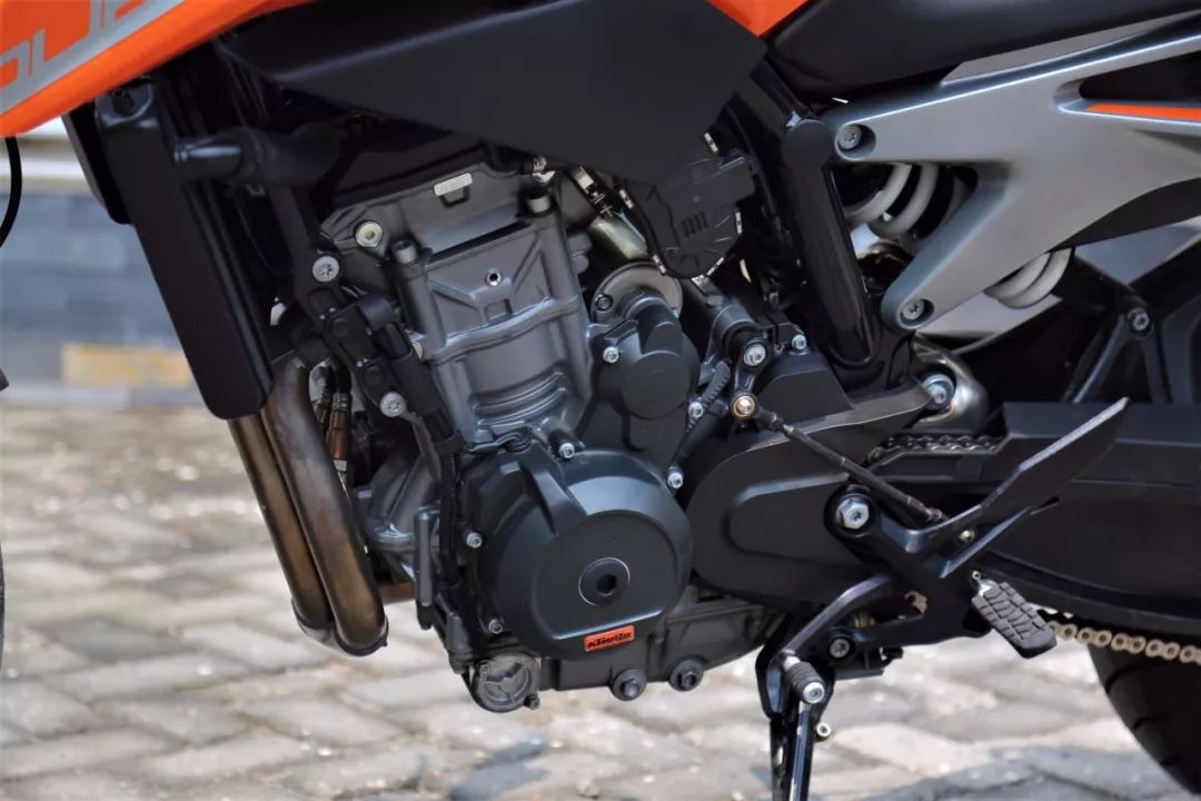 ktm790duke哪一年的车好一点,ktm790duke用车感受