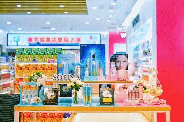 中国游客爆买日本药妆,中国游客日本药妆店