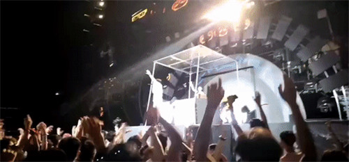 翡翠湾，洞见5G时代，智能地产链接美好人居生活