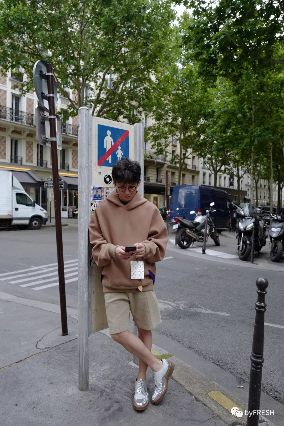 不想上班不想工作只想呆在家里,不想上班不想上学只想混吃等死