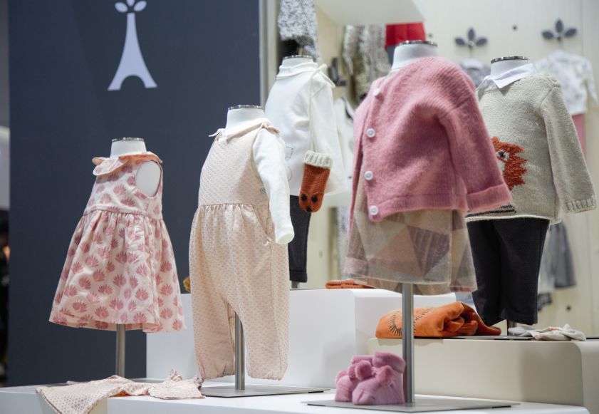 很有科技感童装,科技未来主题儿童服饰