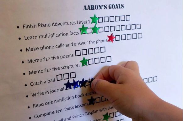 转给家长！5个模版+8个小练习，这份最全攻略让孩子的假期充实、开心