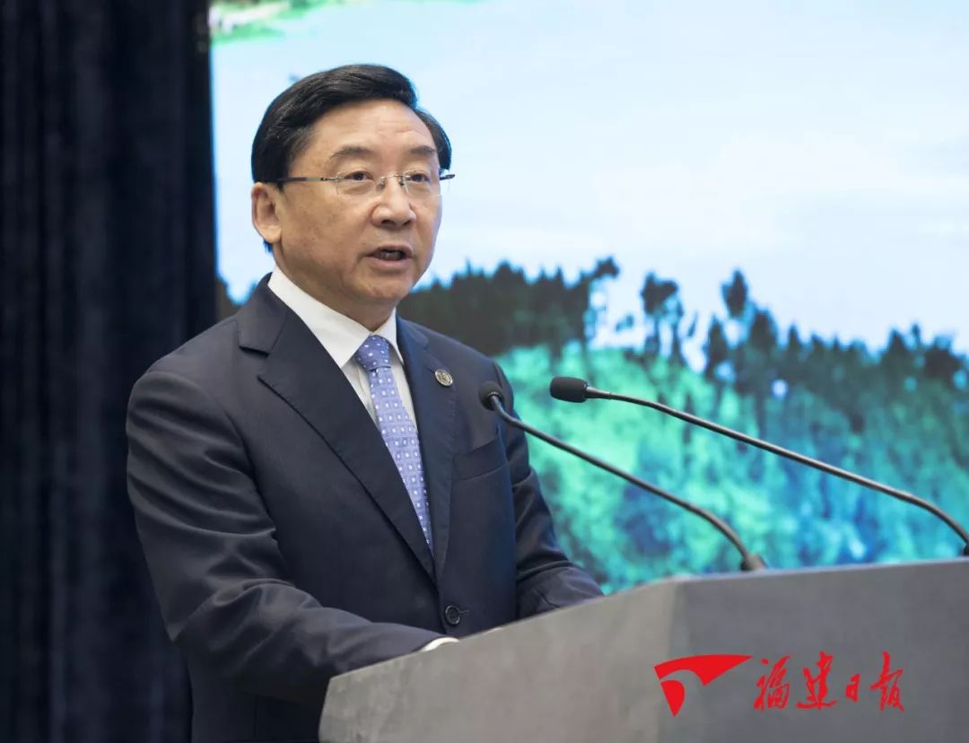 你是当之无愧的主角~短短几小时,外交部蓝厅,福建实力圈粉!