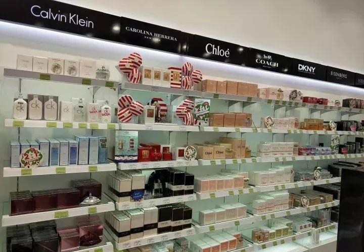 俄罗斯大牌化妆品为什么便宜,俄罗斯化妆品最便宜吗