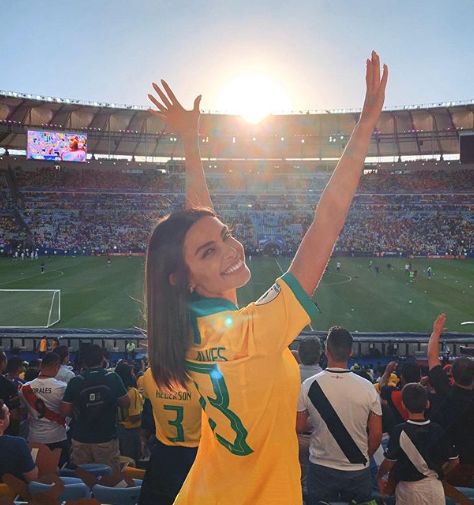 活好妻美冠军多他率领巴西一扫1比7之痛