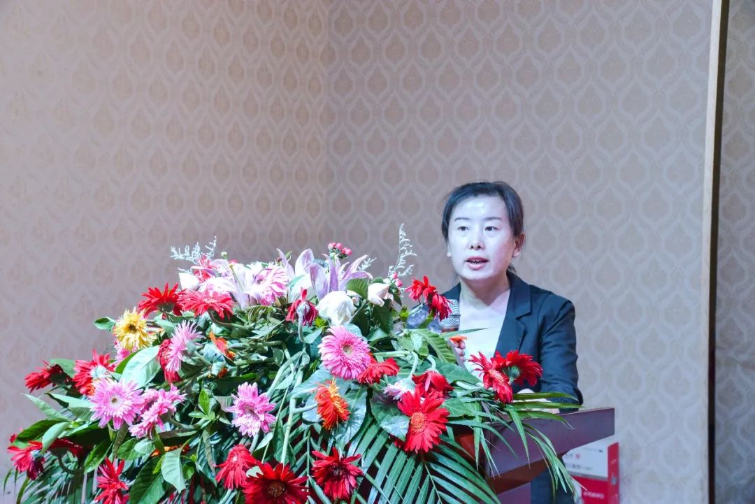 闈掑矝鍙岄哺鑽笟鑲′唤鏈夐檺鍏徃瀹樼綉,闈掑矝鍙岄哺鑽笟鍚堜綔