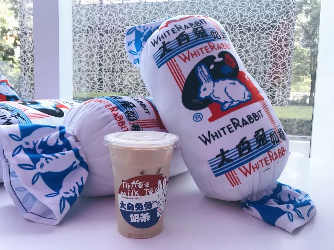 最近火爆的网红奶茶店,最近火爆的网红饮品奶茶店