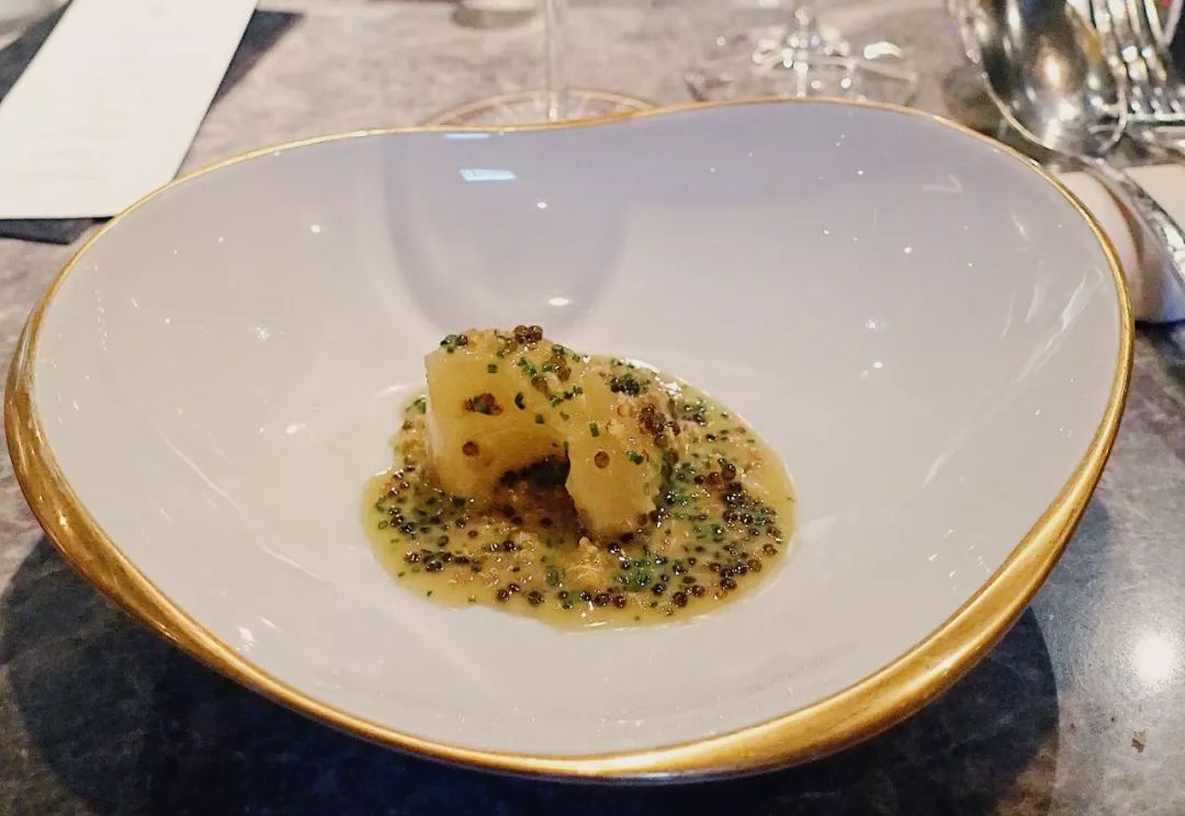 香港最好的特色菜 (香港美食久违了的正宗广东菜)