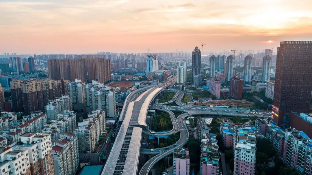 大学之城全力冲刺精雕细琢不留遗憾