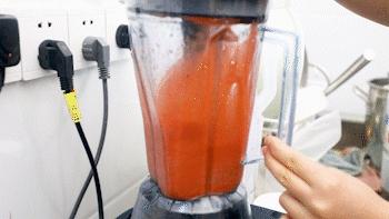 1000只熊爪免费送！这家少女心爆棚的奶茶店，刷爆了仙女们的朋友圈