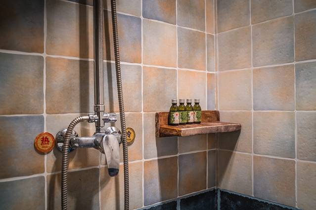 没想到，真有人在大漠建了一座能看星星的边城驿站