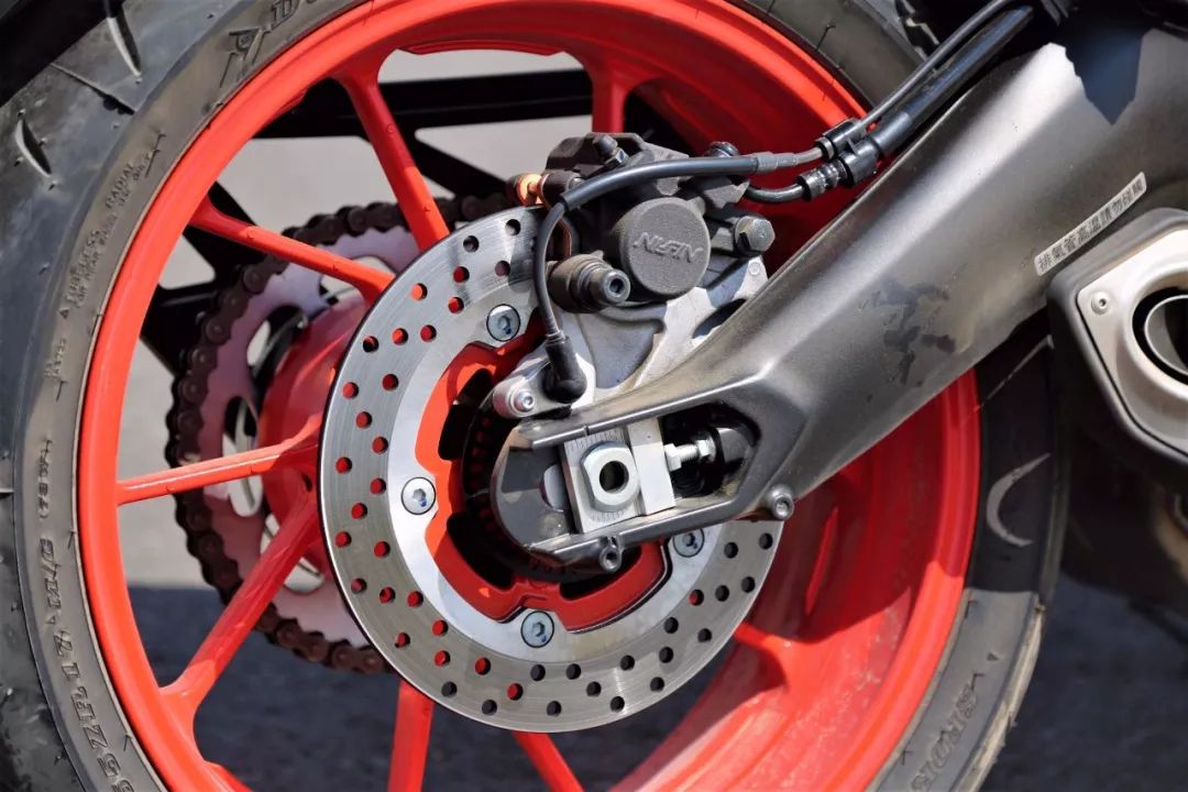 雅马哈mt-09试驾视频,试驾雅马哈MT-01