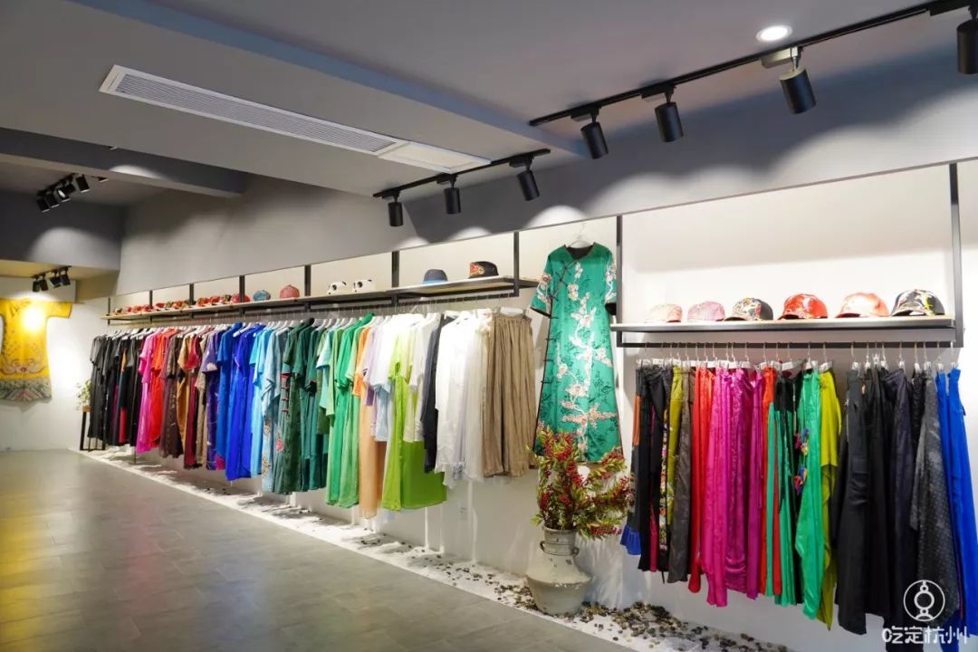 孔雀公主杨丽萍漂亮,孔雀公主杨丽萍怎么样