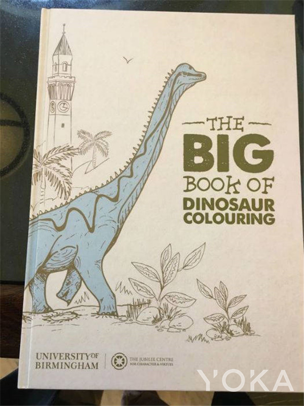 王室风云：路易王子喜提定制新鞋他收到的礼物都很特别