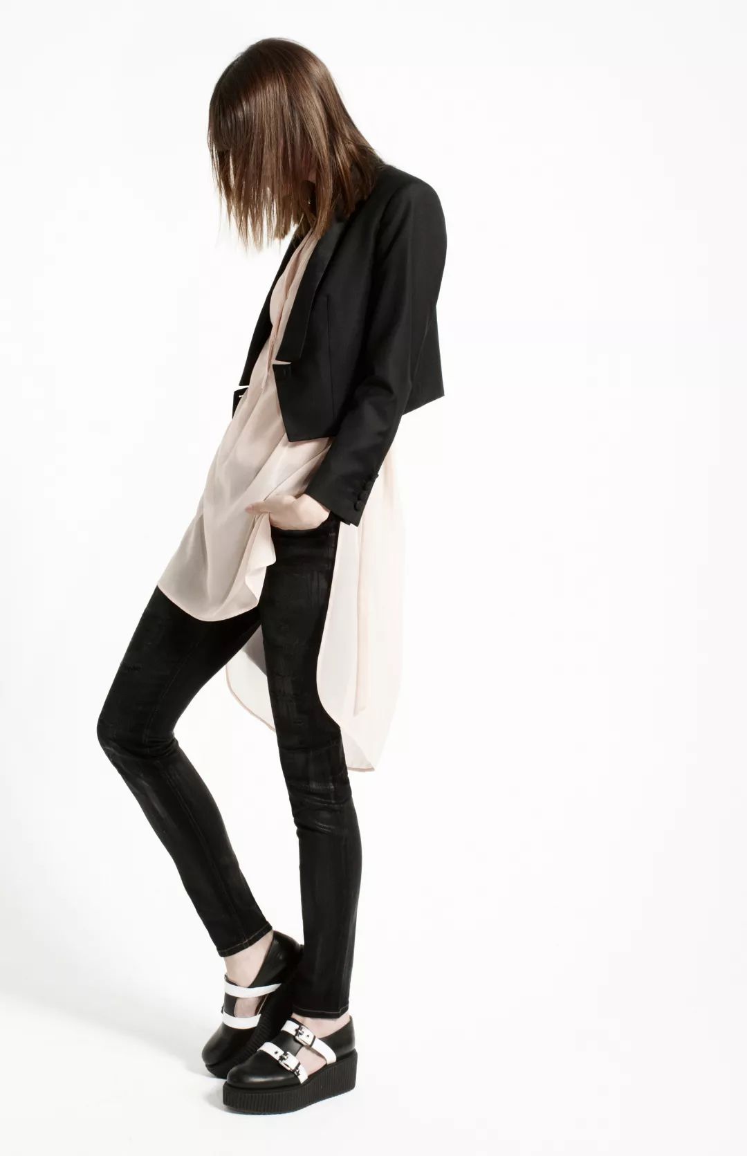 karllagerfeld的御用模特,karllagerfeld个人简历