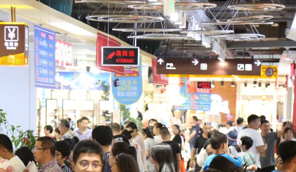 第九届欧亚·新文化消夏购物节活动冲刺进入3天倒计时