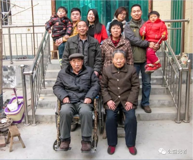 参观陕西省70周年成就展图片,陕西省新中国成立70周年成就展