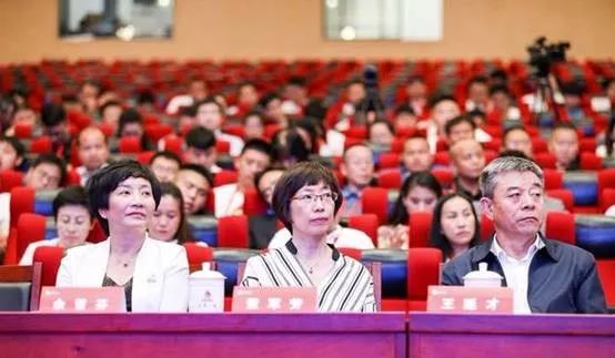 人民小酒升级版多少钱,人民小酒市场现状