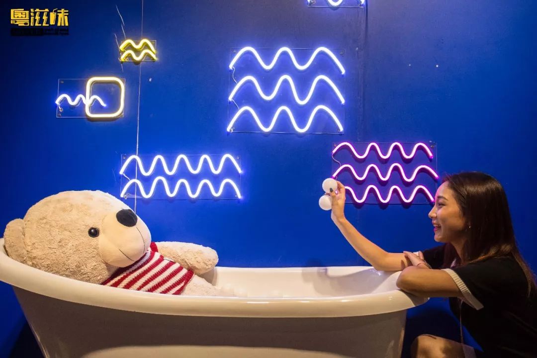 夏日花式玩法！极致视觉体验+五星级海鲜大餐，99元潮玩一整天