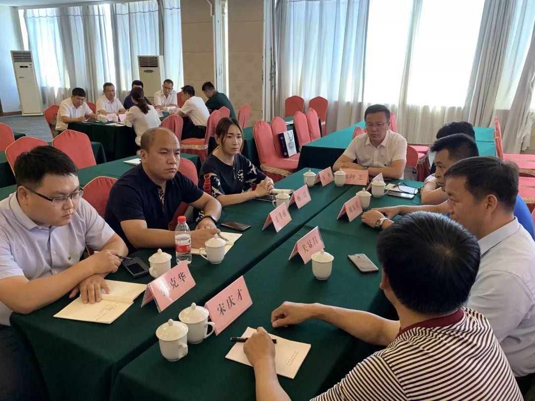 伊犁耕读归来的北大荒青年干部们“交作业啦”