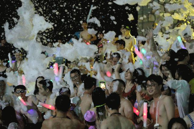 浪浪浪水上乐园杭州,浪苹果游乐场门票特价