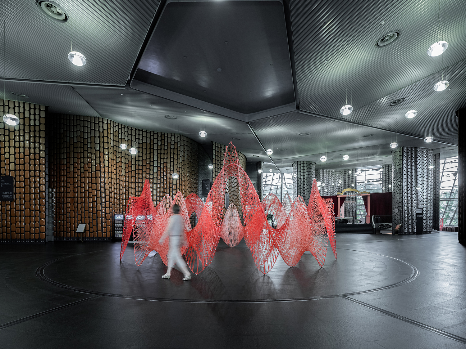 WutopiaLab俞挺工作室丨RedLaLaLand艺术装置