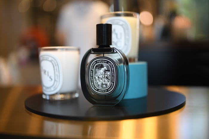 鑵鹃緳sp35mmf1.4浜哄儚鏍风墖,鑵鹃緳35f1.4璇勬祴