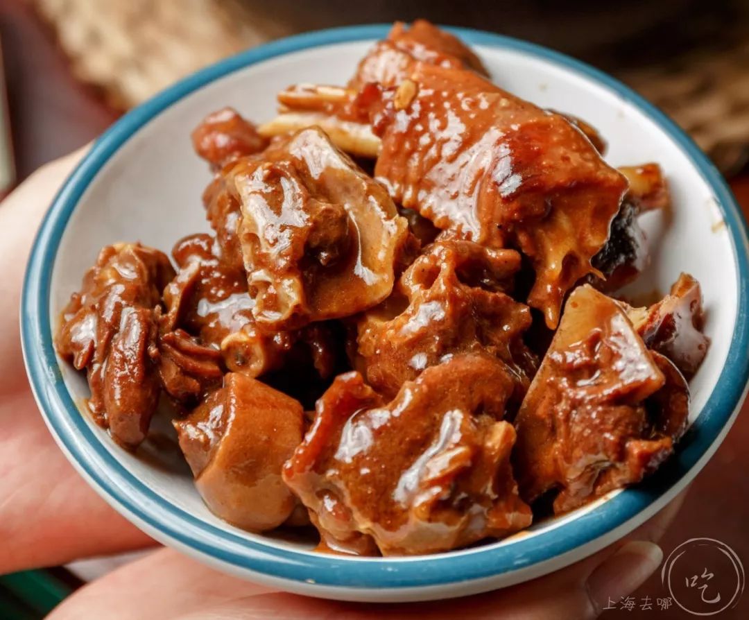 5.8折！99年开的「不夜城餐厅」，90%老上海人都吃过の档口变潮了…