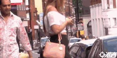 50岁的许晴居然少女感十足,50岁许晴身材颜值逆天惊呆网友