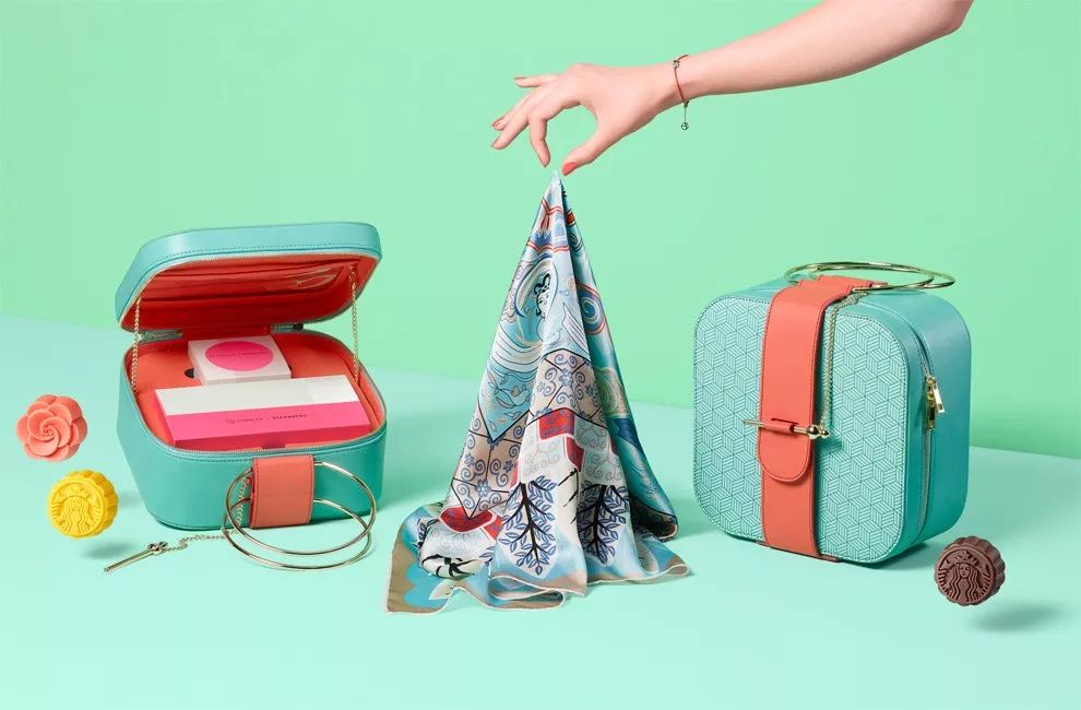 星巴克联盟联名,联合爱马仕