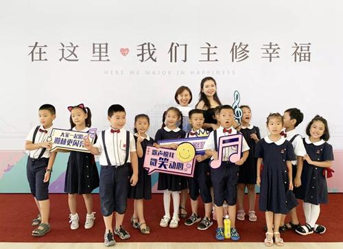 瀚林小镇暑期特训营之合唱团、足球训练课程完美结业