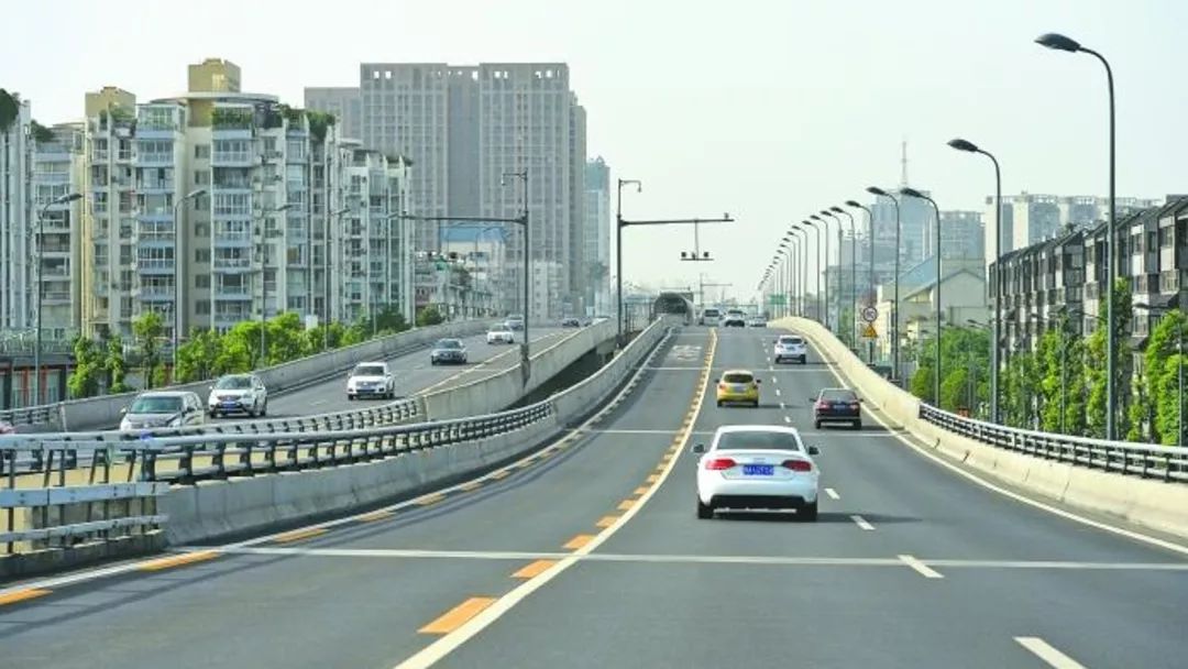 没有安装etc上成都绕城高速收费吗,没安装etc走成都绕城高速要收费