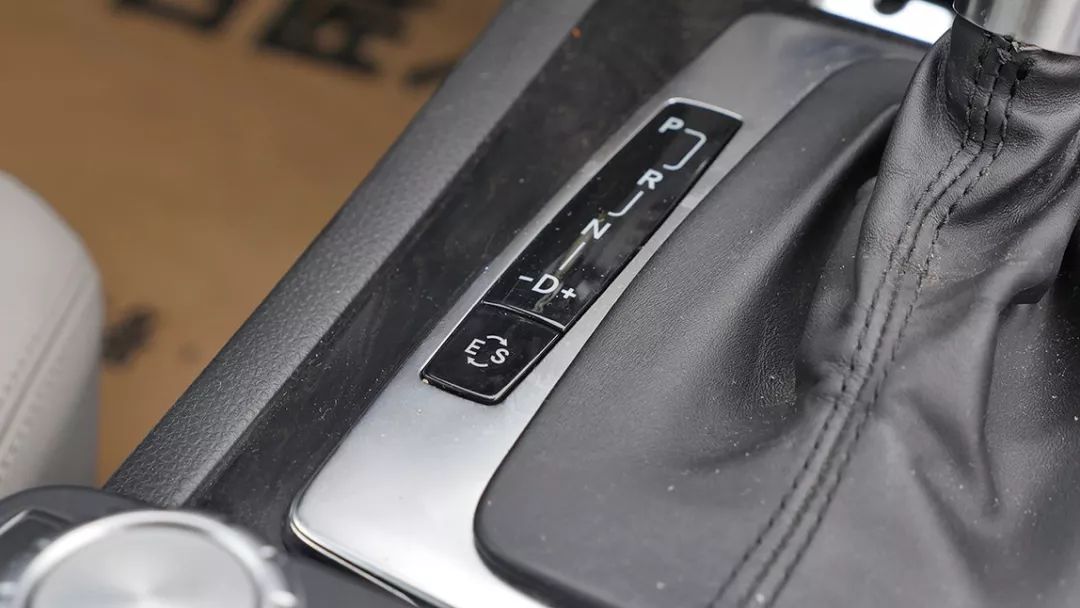 10万左右的c63二手车,新款c63性能有多强