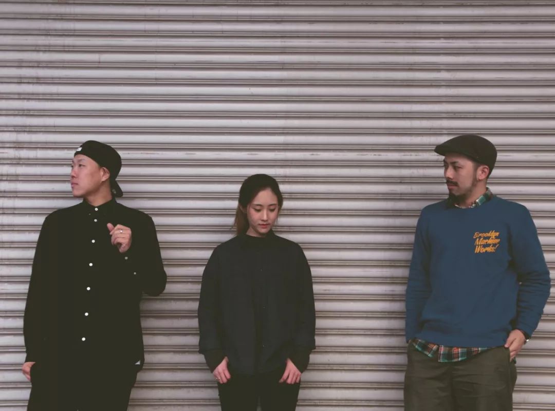 开壳・Roxy：独立音乐就是一颗等待开壳的蛋|IndieWorks厂牌观察