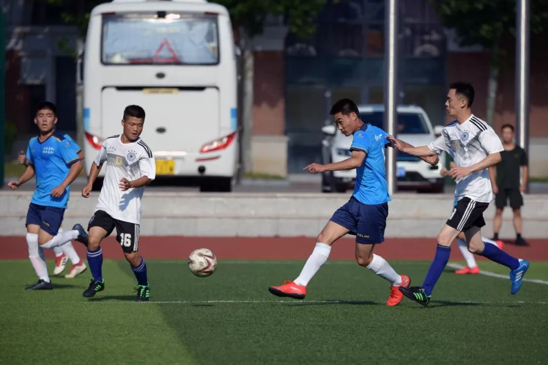 强军杯体育竞赛,强军杯足球赛队伍武警