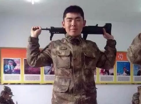 八一特辑橄榄绿,八一特辑警营里的兵