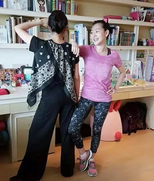 腹肌女王2.0版本升级，全网黑转粉逆袭人生新高度