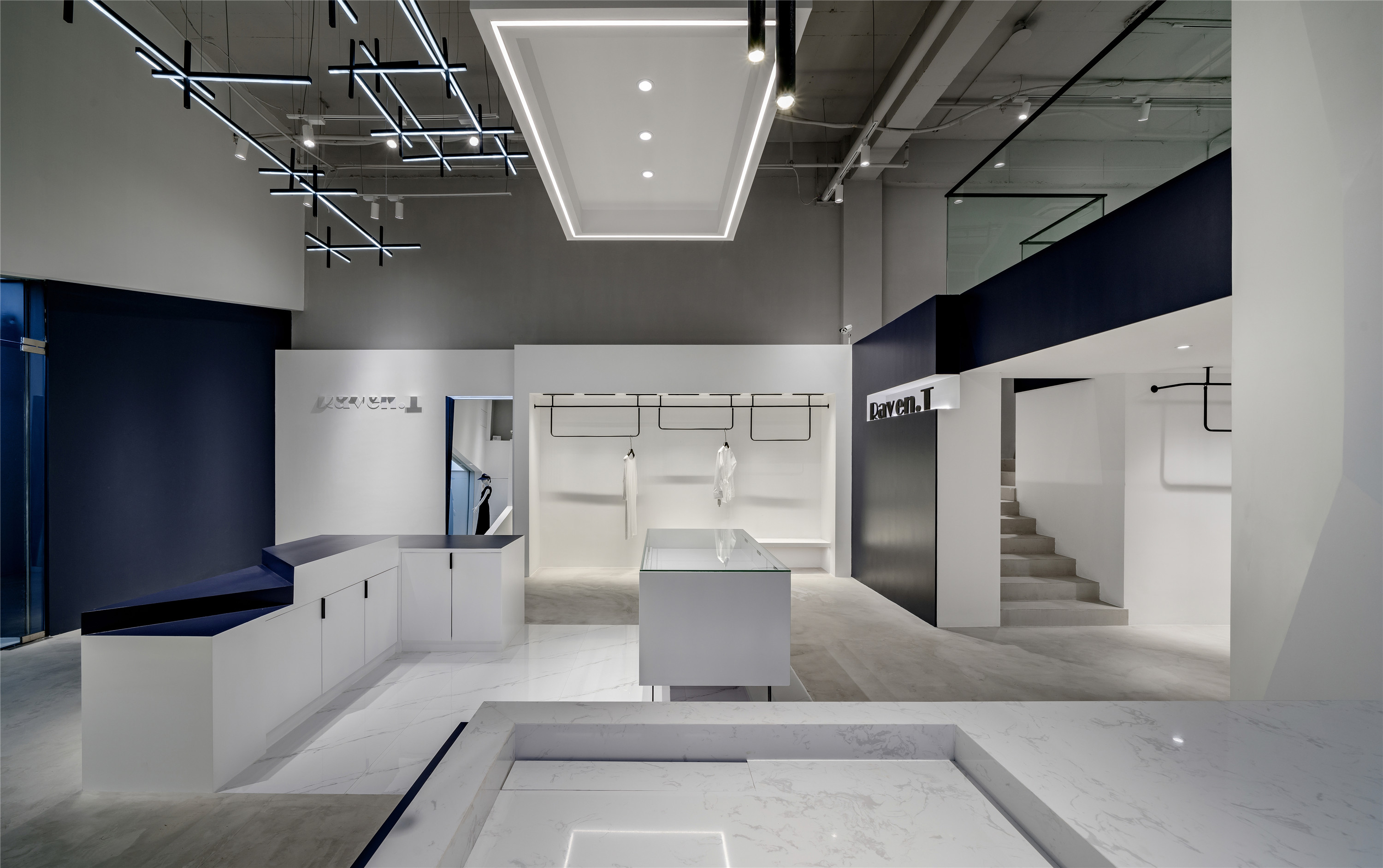 叁研社设计丨Ravent.T沉浸式女装体验店