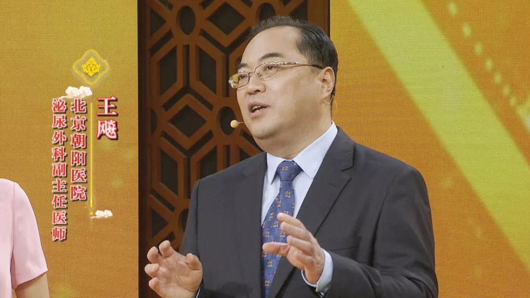 养生堂勾脚尖训练腿上肌肉,养生堂弹力带锻炼大腿肌肉