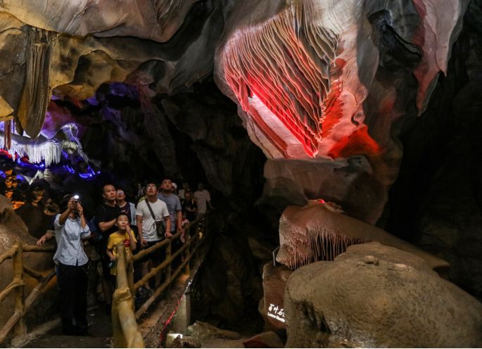 961主播带您去旅游,992自驾游最新视频