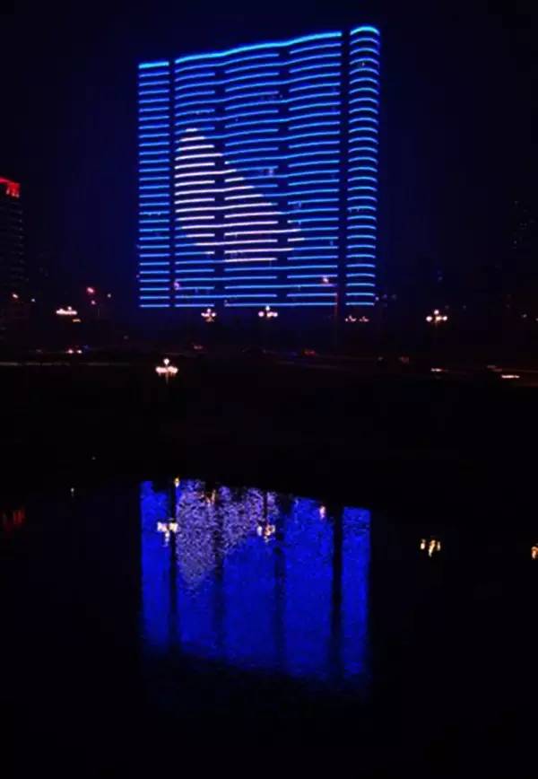 刷屏了！临沂三河口再现“琅琊八景”之“沂水拖蓝”！