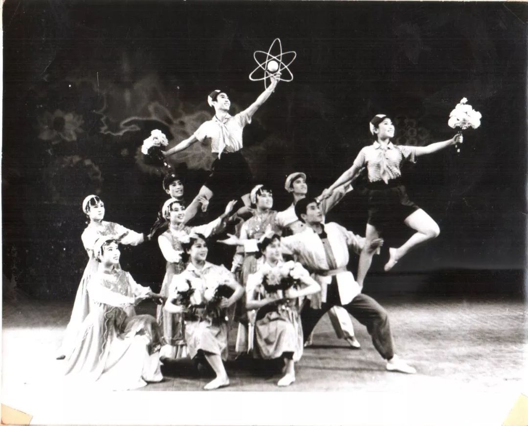 壮丽七十年奋斗新时代微视频,壮丽70年奋斗新时代朗读