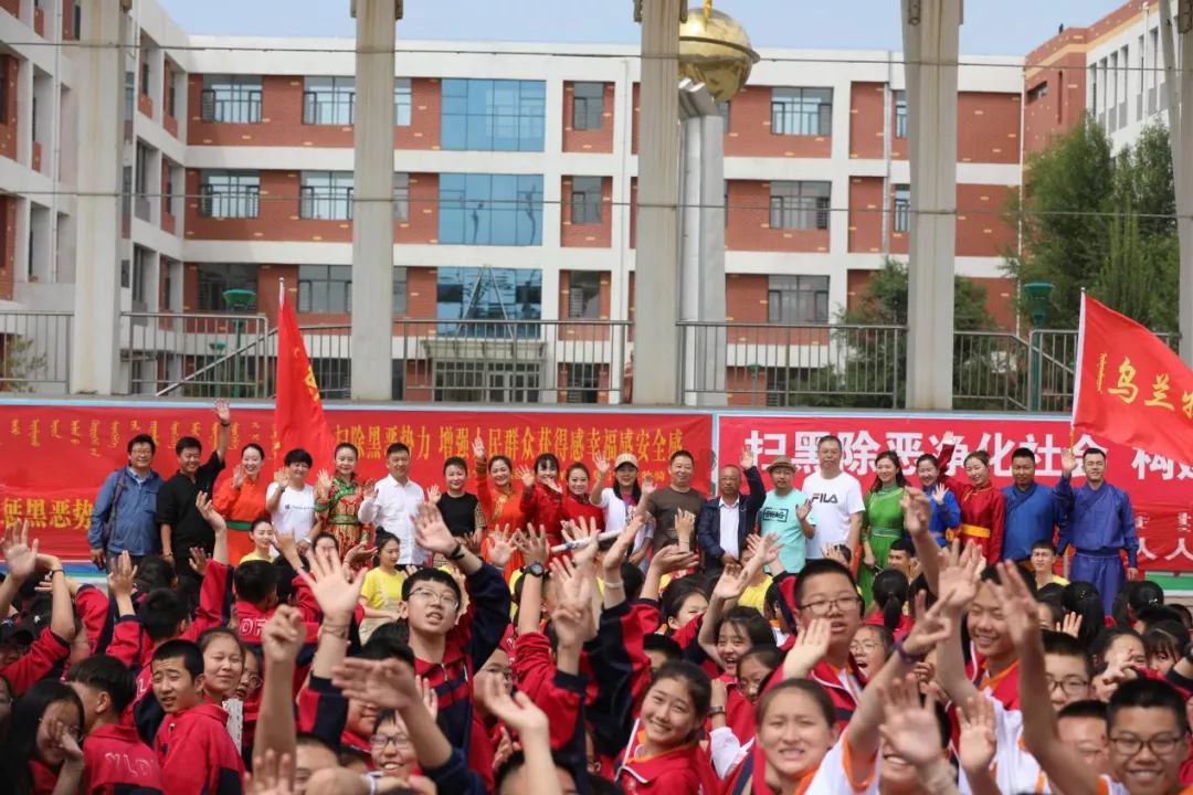 壮丽七十年奋斗新时代微视频,壮丽70年奋斗新时代朗读