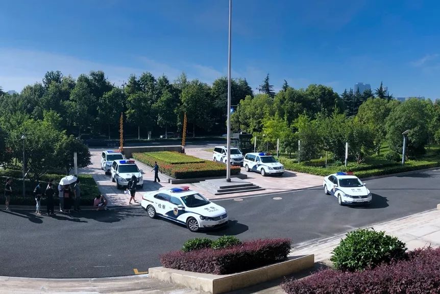 涓嶅繕鍒濆績蹇棯骞胯タ,鍌汉娉笅蹇棯姝屽敱绁栧浗