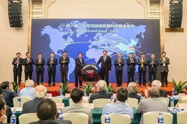 嗨，新同学你好，这里是河海大学！