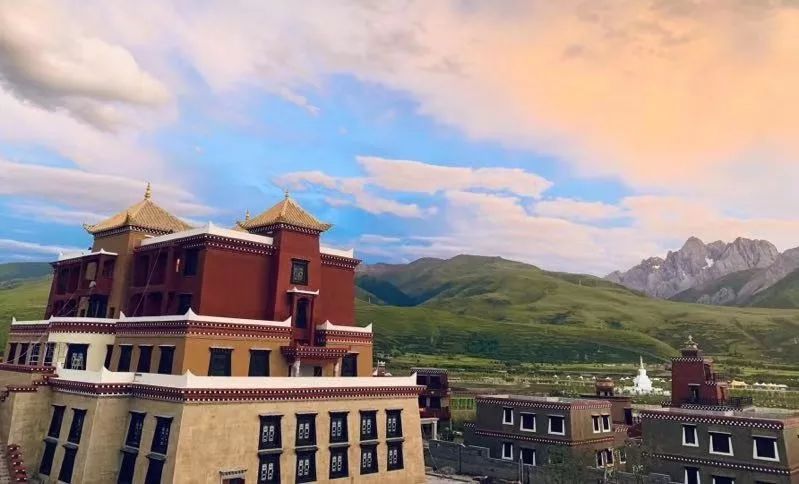 全县群众，政务服务中心搬家啦，这些新变化你要知道