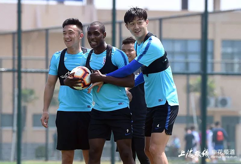 上海申花100强,蒋圣龙对申花的评价