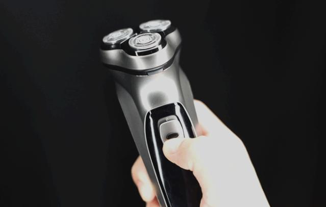 30刀头剃须刀只卖5元,剃须刀29元三把