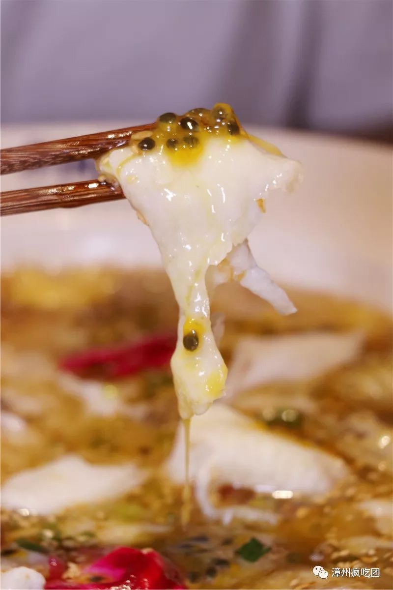 100元左右吃到豪华大餐！聚餐太合适！6款蛙锅！2款酸菜鱼！实力出众